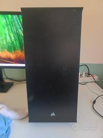 PC desktop + tastiera + mouse