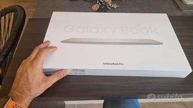 Samsung Galaxy Book Pro, i7 , 2.8GHz, 512GB SSD