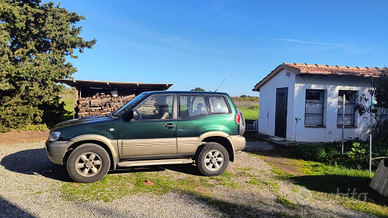 Nissan Terrano 2 2.7 td 125hp