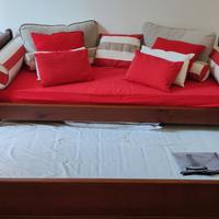 divano letto trasformabile matrim.le  o 2 singoli