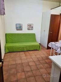 CASE ROSSE MONOLOCALE ARREDATO