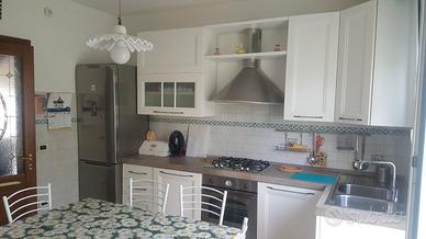 Casa vacanza con giardino 500m dal mare