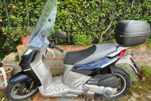 Aprilia sport city 250