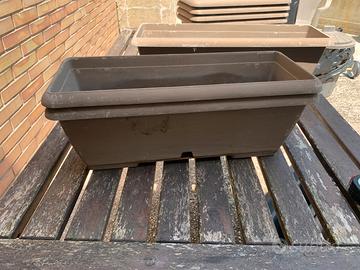 Vaso 50x20 plastica tortora