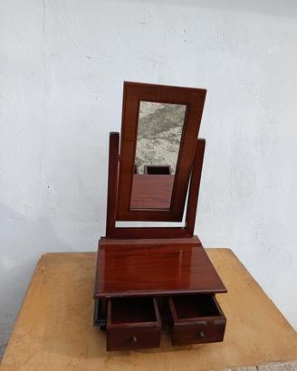 Specchio con cassetti 