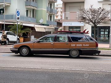 Buick Roadmaster Estate Wagon limited