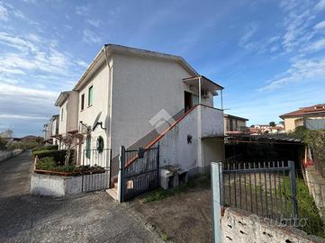 3 LOCALI A SANGINETO