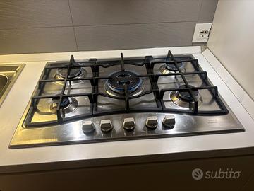 Piano cottura 5 fuochi