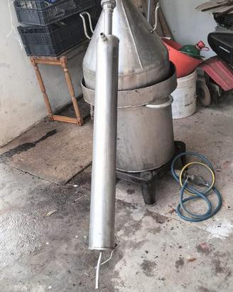 Alambicco distillatore