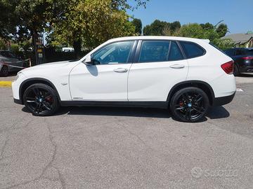 BMW X1 18D SDRIVE