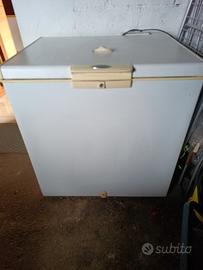 Congelatore Whirlpool a Pozzetto 