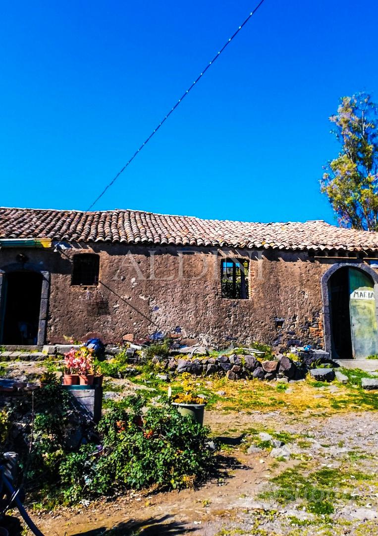 Aci Castello - Terreno con rustico - cod. b06329 - Vista 5