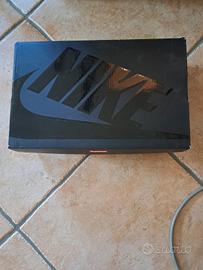 AIR FORCE 1 LOW SUPRIME 