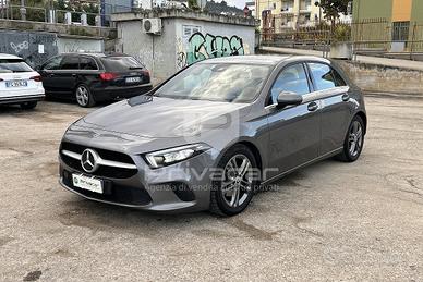 MERCEDES A 180 d Automatic Business Extra