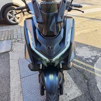 Scooter Voge SR3 300 cc anno 2025