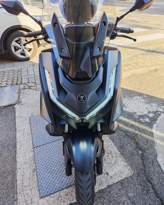 Scooter Voge SR3 300 cc anno 2025