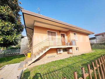 Bifamiliare a Polcenigo