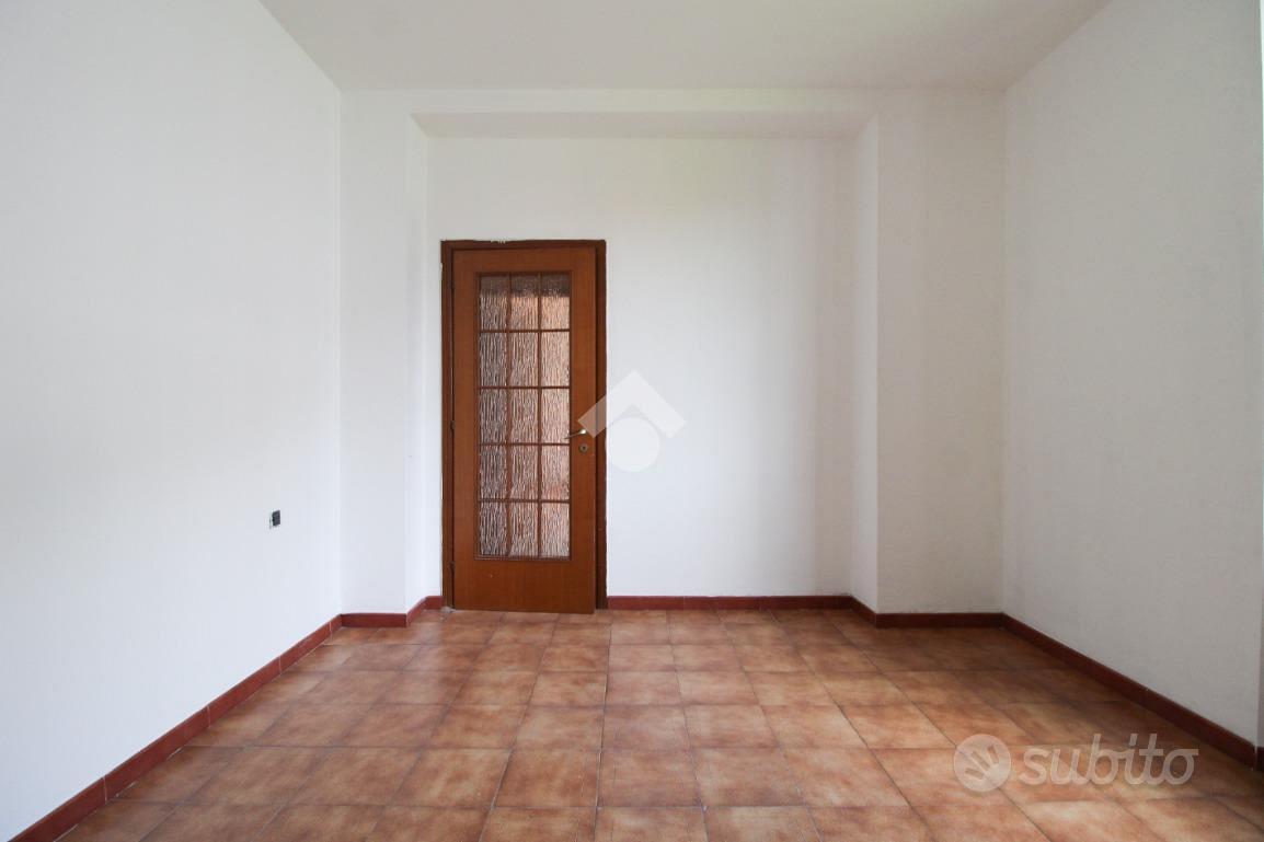 Appartamento – Milano, Bruzzano, Municipio 9 - Altro