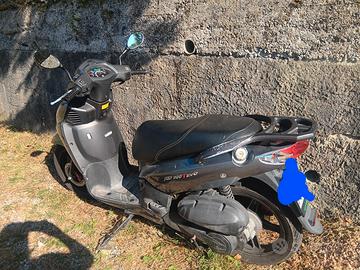 Sym 200 Evo