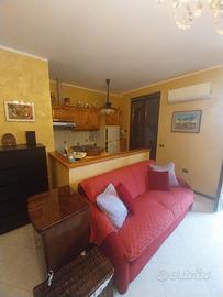 Ampio bilocale a Fara Gera D'adda con balcone