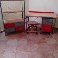 scrivania per cameretta 