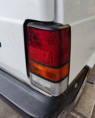 Fanale posteriore destro FIAT PANDA del 2000