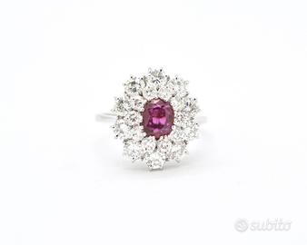 Anello a contorno con rubino Cambogia