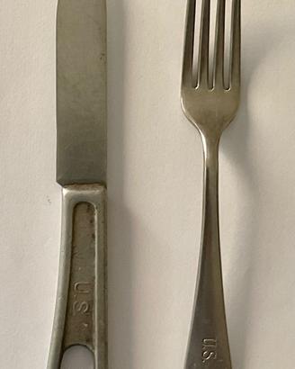 Coltello e forchetta da mensa  statunitense II GM