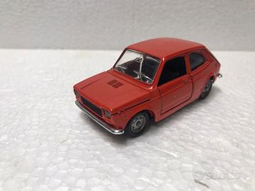 Mebetoys fiat 127 rosso 1/43