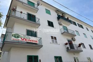 TRILOCALE CON CANTINA