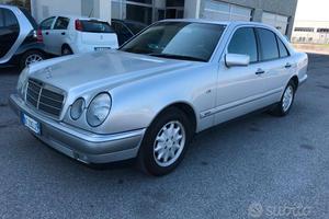 MERCEDES CLASSE E ASI BOLLO 50%