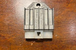 Regolatore di tensione Ducati Energia 3481