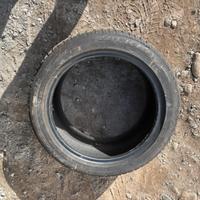 Gomme invernali 235/45r17