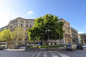 Vanvitelli, camere in studio medico condiviso