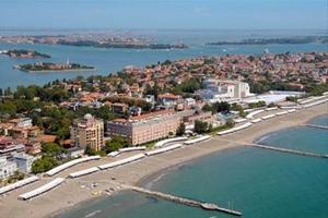 Hotel con ristorante al Lido di Venezia