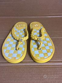 Infradito Chanel giallo