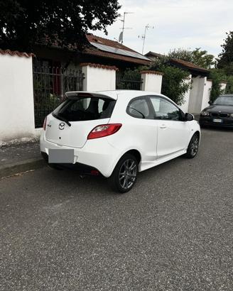mazda 2 sport