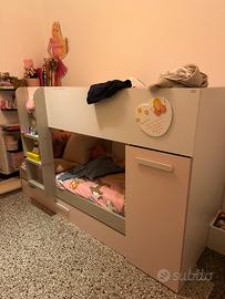 Letto a castello con 3 letti