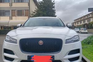 JAGUAR F-Pace (X761) - 2016