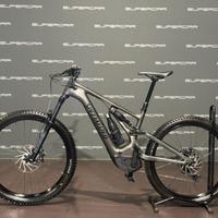 Specialized levo carbon 2023