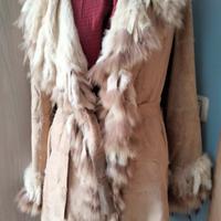 Capispalla in pelliccia e pelle 