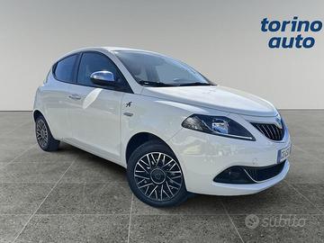 Lancia Ypsilon 1.0 FireFly 70cv Hybrid Albert...