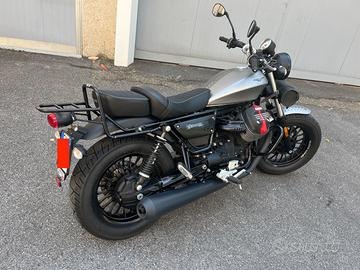 Moto Guzzi V9 Bobber