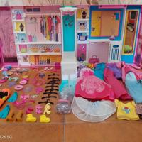 Guardaroba Barbie Dream closet con vestiti