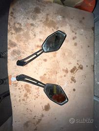 specchietti aprilia sr/ copri numero di telaio