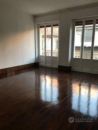 Appartamento di 158 m² con 4 locali a Milano