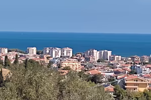 Terreno Agricolo con 2 locali