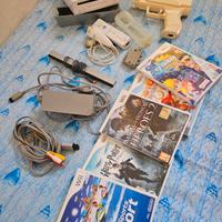 Nintendo Wii Bianca Completa + 5 Giochi e accessor