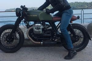 Moto Guzzi V7 - 2009