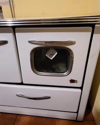 cucina a legna vintage